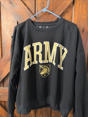 Pressbox Black Tee with Pale Yellow Graphic Accents